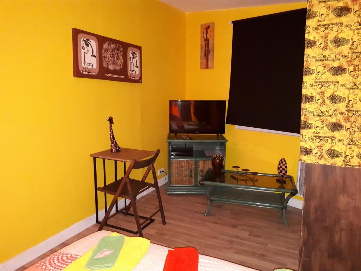 Bed and Breakfast Chez Patricia & Denis Flassans-sur-Issole Екстер'єр фото